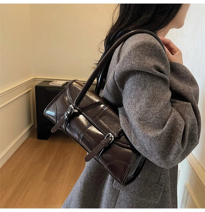 Burgundy Magnetic Buckle Leather Shoulder Bag