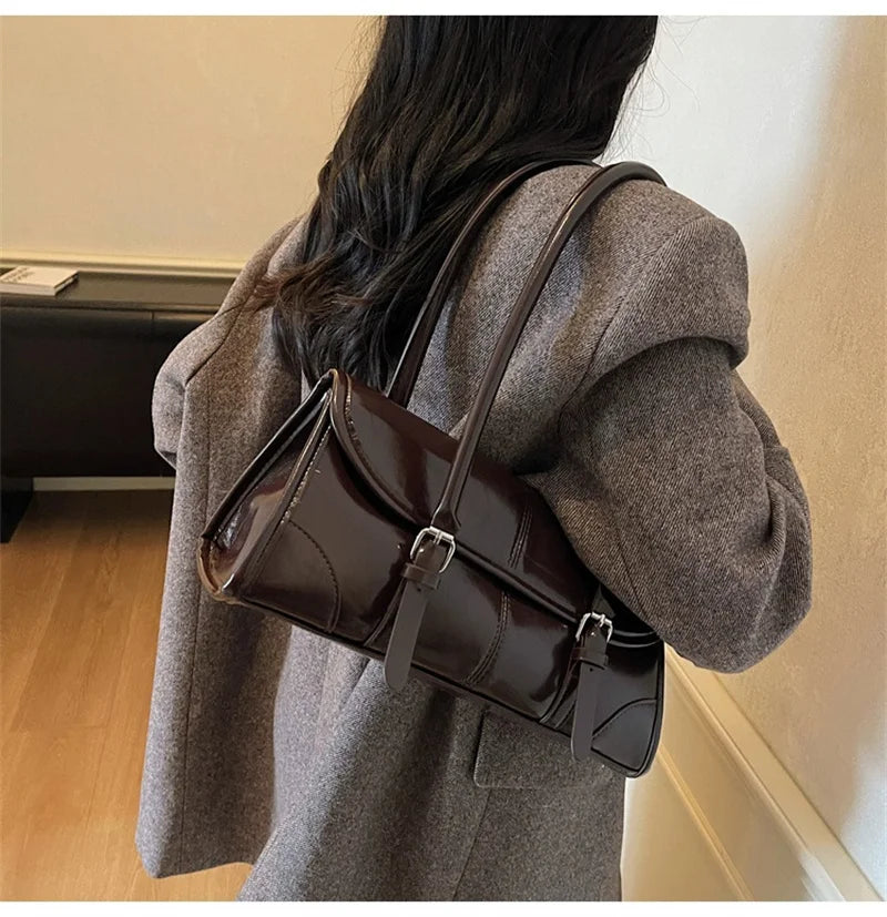 Burgundy Magnetic Buckle Leather Shoulder Bag
