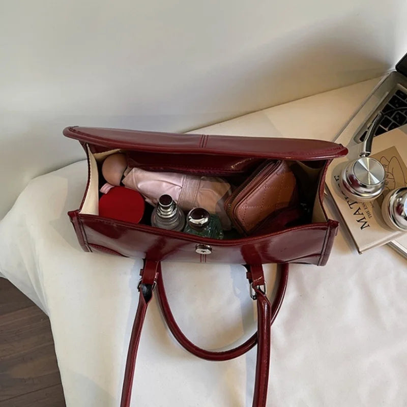 Burgundy Magnetic Buckle Leather Shoulder Bag